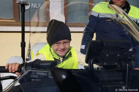 Tudi otroci kamniških šol in vrtcev so bili danes trajnostno povezavi  (18)